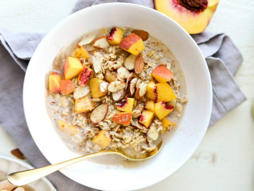 Peach Almond Oats