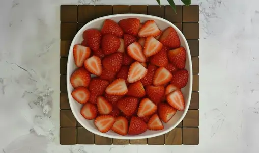 Strawberry Bowl